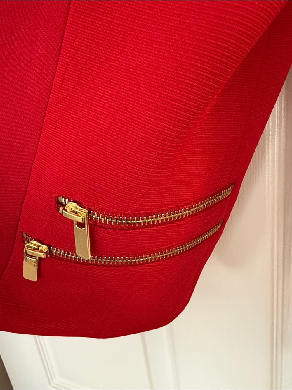 Marc Bouwer Vibrant Red Open-Front Blazer with Gold Zipper Accents - Picture 2 of 7